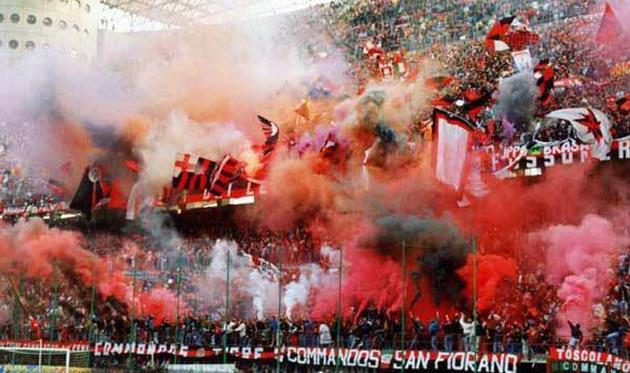 Тифози Милана, superpont.com