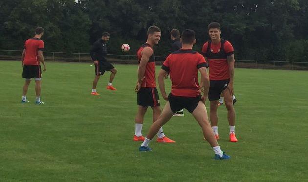 Вьетто вместе с партнерами, ФК Севилья