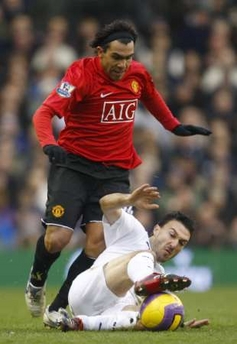 Тевес спасает Манчестер! Reuters