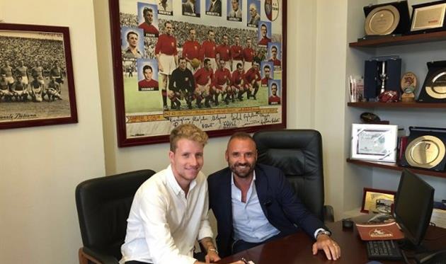 Самуэль Густафсон (слева), ФК Торино