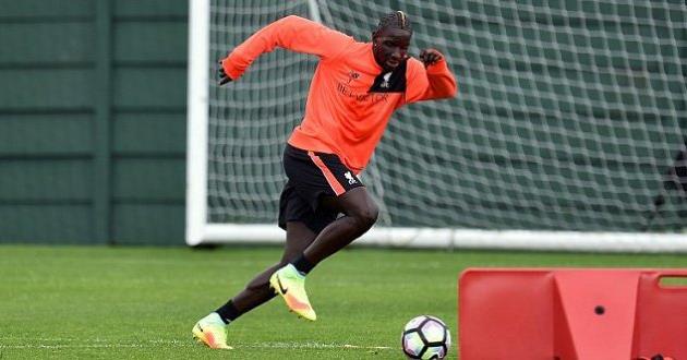 МАМАДУ САХО, TWITTER