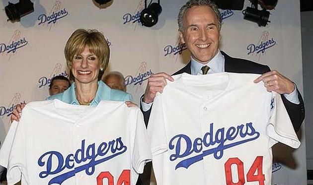 Фрэнк Маккорт (справа), getty images