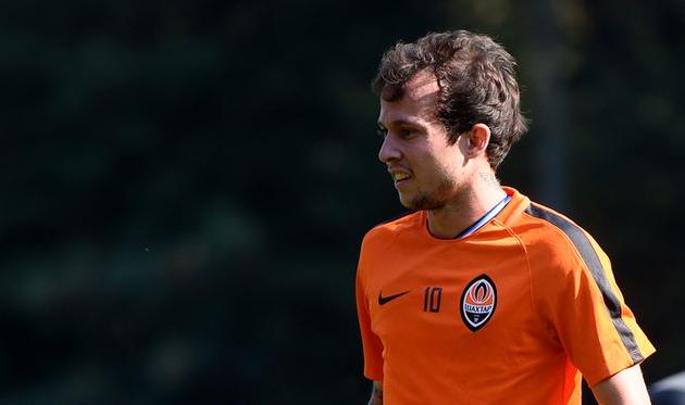 Бернард вернулся в общую группу