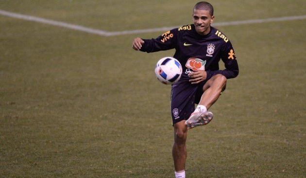 ТАЙСОН, TWITTER