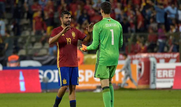 Диего Коста (слева), AS