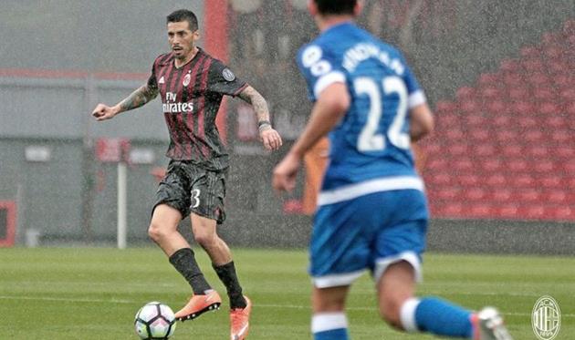 ХОСЕ СОСА, ФК МИЛАН