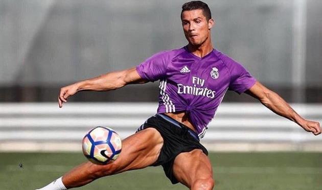 КРИШТИАНУ РОНАЛДУ, ТВИТТЕР