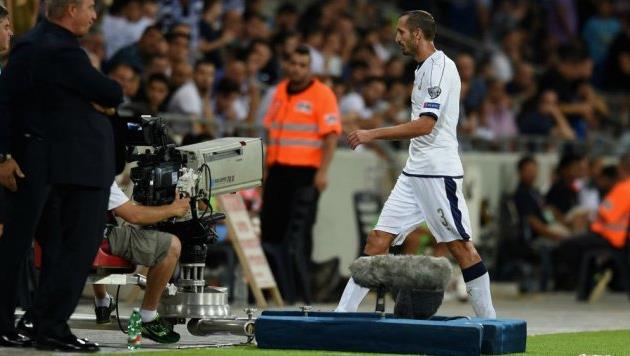 ДЖОРДЖО КЬЕЛЛИНИ, TWITTER