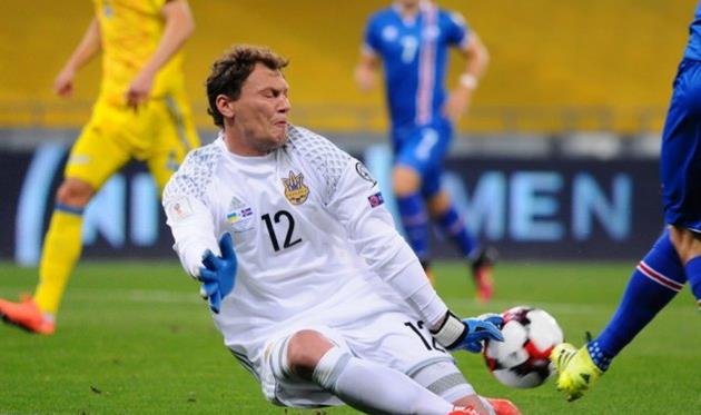 АНДРЕЙ ПЯТОВ, © ИЛЬЯ ХОХЛОВ 