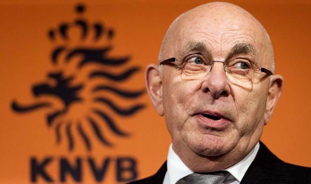 Михаэл ван Прааг, btimes.co.uk