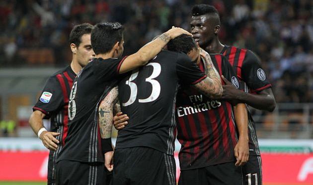 Радость игроков Милана, getty images