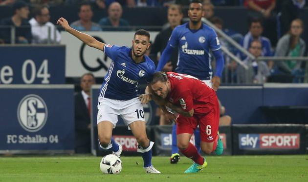 Шальке продолжает проигрывать в чемпионате, schalke04.de