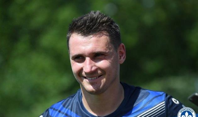 денис олейник, фк дармштадт