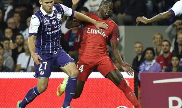 Блез Матуиди (справа), goal.com