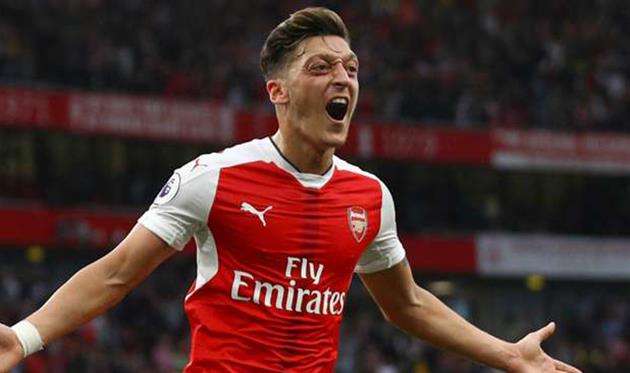 Месут Езил, Goal