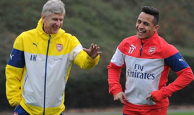 Арсен Венгер и Алексис Санчес, getty images