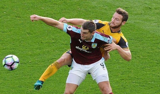 Шкодран Мустафи (в желтом), Sky Sports