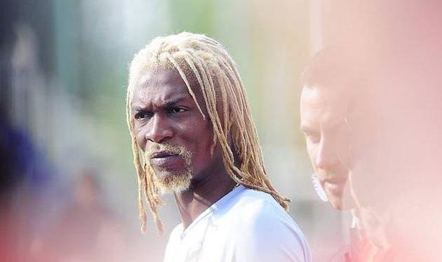 Ригоберт Сонг, L'Equipe