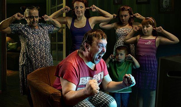 Наушники для футбола — смотрите матчи, не отвлекаясь ни на что