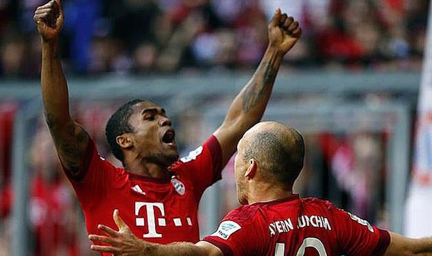 Дуглас Коста и Арьен Роббен,  getty images