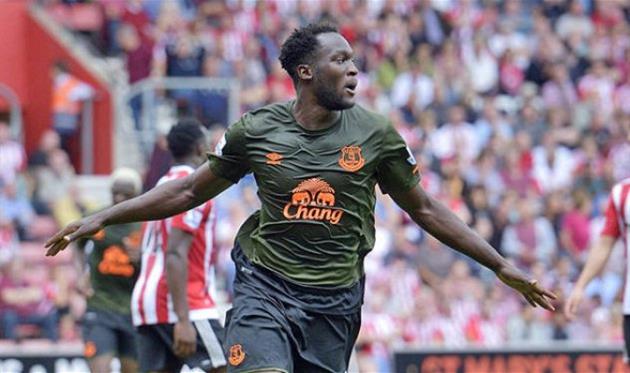 ромелу лукаку, Daily Express