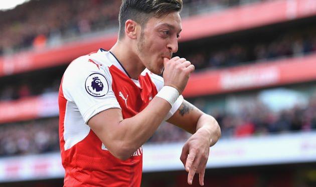 Месут Езил, Goal.com