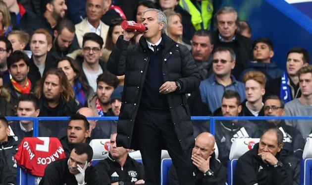 Жозе Моуриньо, Manchester evening news