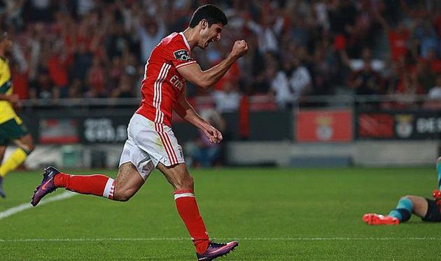 Автор победного гола - Гонсалу Гедеш, twitter.com/slbenfica