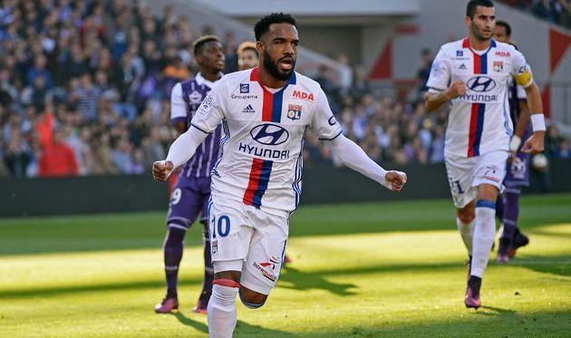 Дубль Александра Ляказетта принес Ткачам важные три очка, olweb.fr