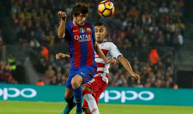 Серхи Роберто (в сине-гранатовом), Marca