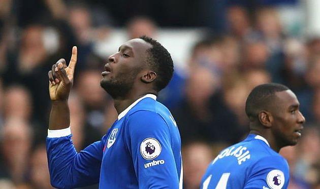 Ромелу Лукаку открыл счет в матче, twitter.com/everton