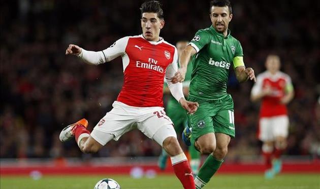 Эктор Бельерин (слева), twitter.com