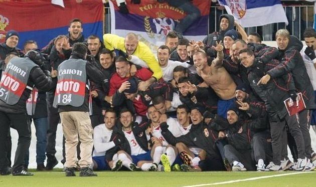 Радость сербской молодежки, uefa.com