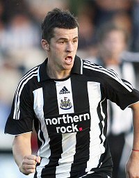 Джои Бартон