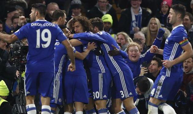 Радость игроков Челси, twitter.com/officialfpl
