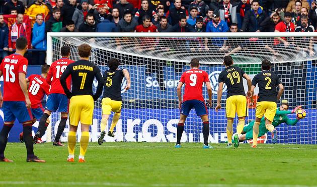 Единственный шанс Осасуны забить отнял у хозяев Ян Облак, Getty Images