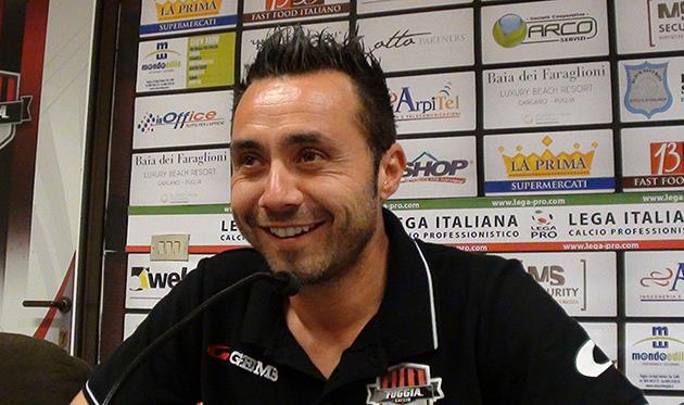 РОБЕРТО ДЕ ДЗЕРБИ, SPORTAVELLINO.IT05