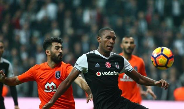 два лидера чемпионата бешикташ и башакшехир поделили очки, twitter