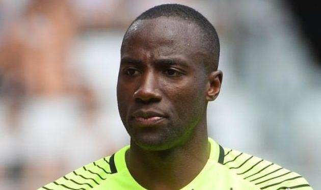 Ги Нди Ассембе, L'Equipe