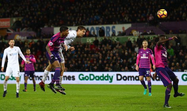 Фернандо Льоренте - автор дубля, Getty Images