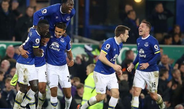 twitter эвертона