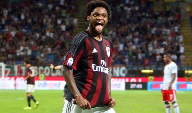 Луис Адриано, LaPresse