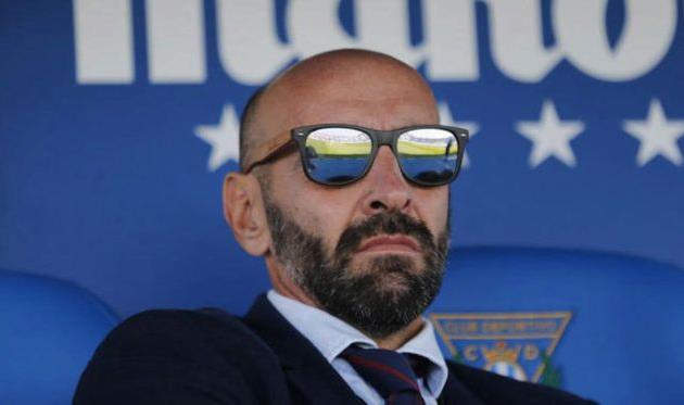 Мончи, Rafa Casal