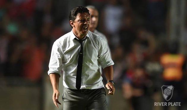 ФК Ривер Плейт