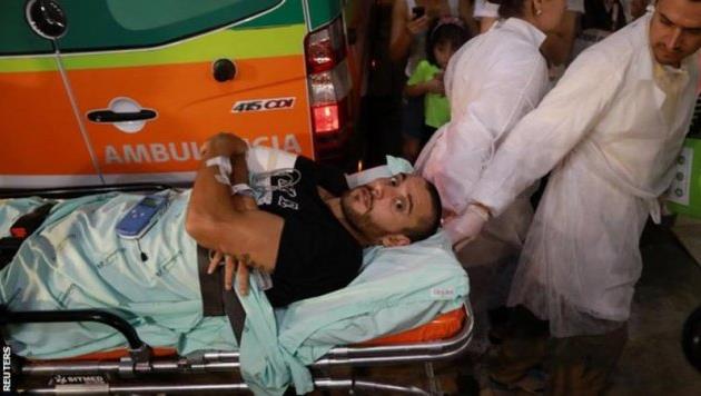 алана рушеля, одного из выживших в катастрофе, переправляют в бразилию, reuters