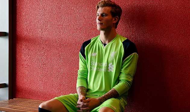 Лорис КариуС, фото фк ливерпуль