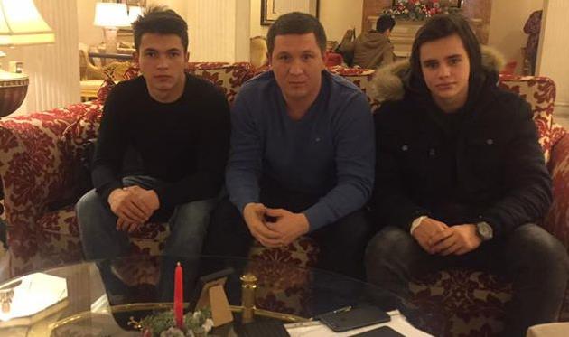 Слева направо - Владислав Дубинчак, Александр Карпов и Николай Шапаренко, Facebook