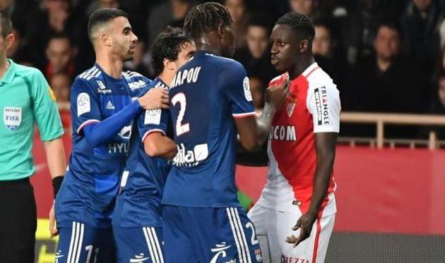 Бишевац получил 6 матчей дисквалификации, а Менди — 4