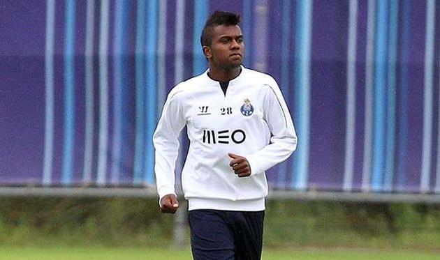 Келвин, abola.pt