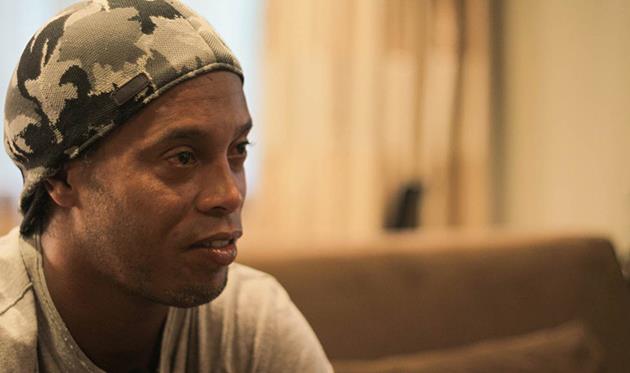 Роналдиньо, fcbarcelona.com